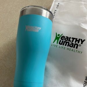 Cold or hot drink container